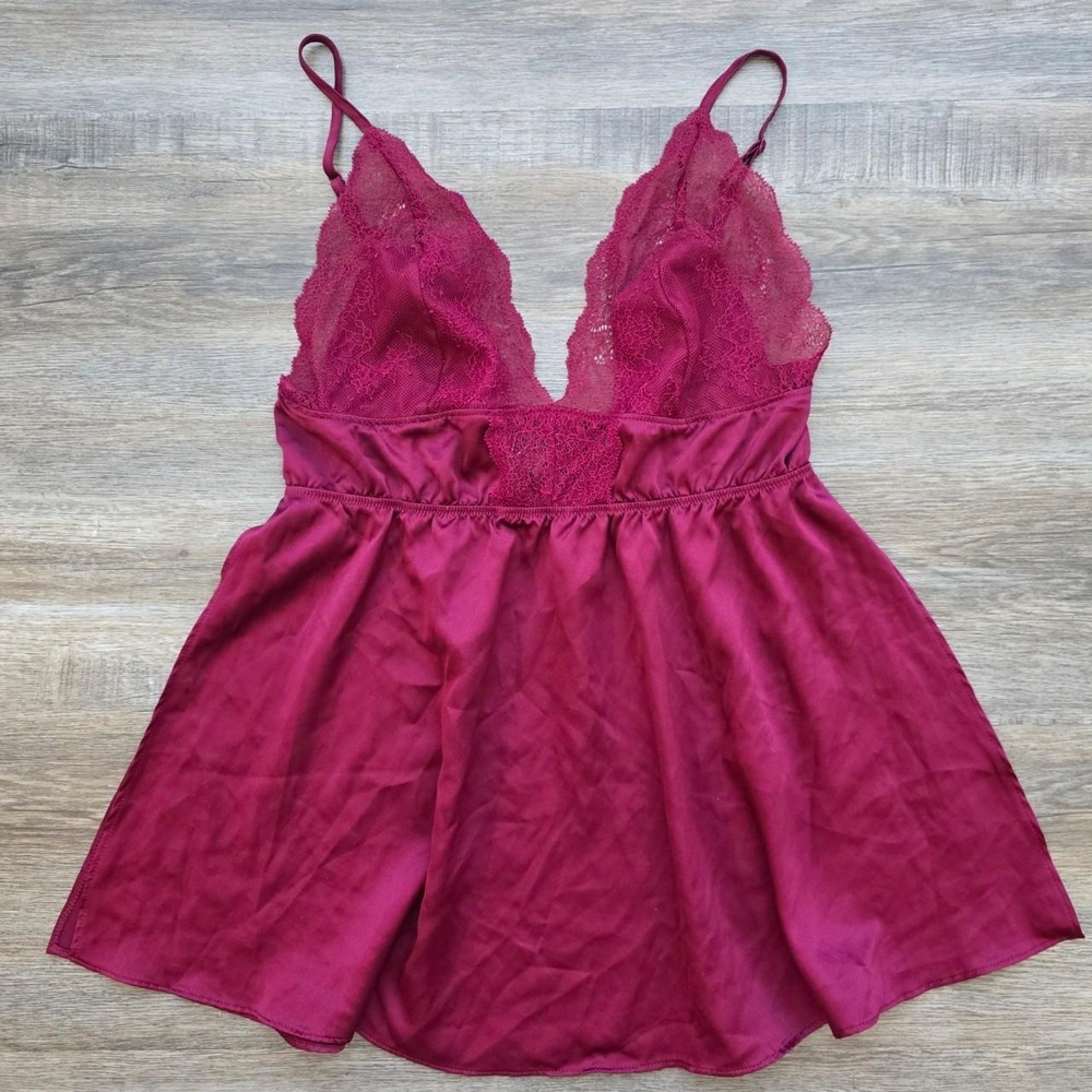 Vintage Victorias Secret Burgundy Lace Babydoll Chemise Top Very Sexy Medium